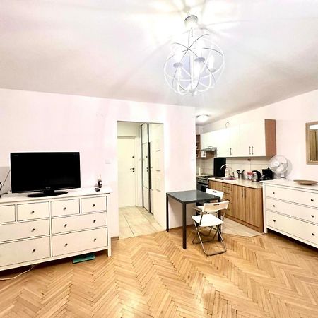 Apartament Entire Studio In Centrum Warszawa Zewnętrze zdjęcie