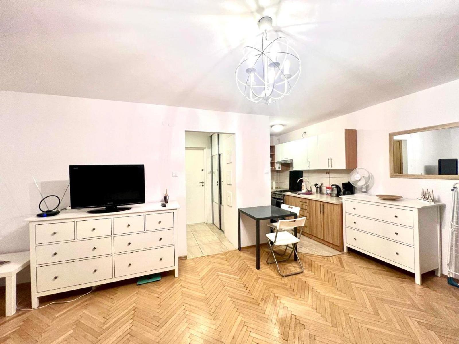 Apartament Entire Studio In Centrum Warszawa Zewnętrze zdjęcie